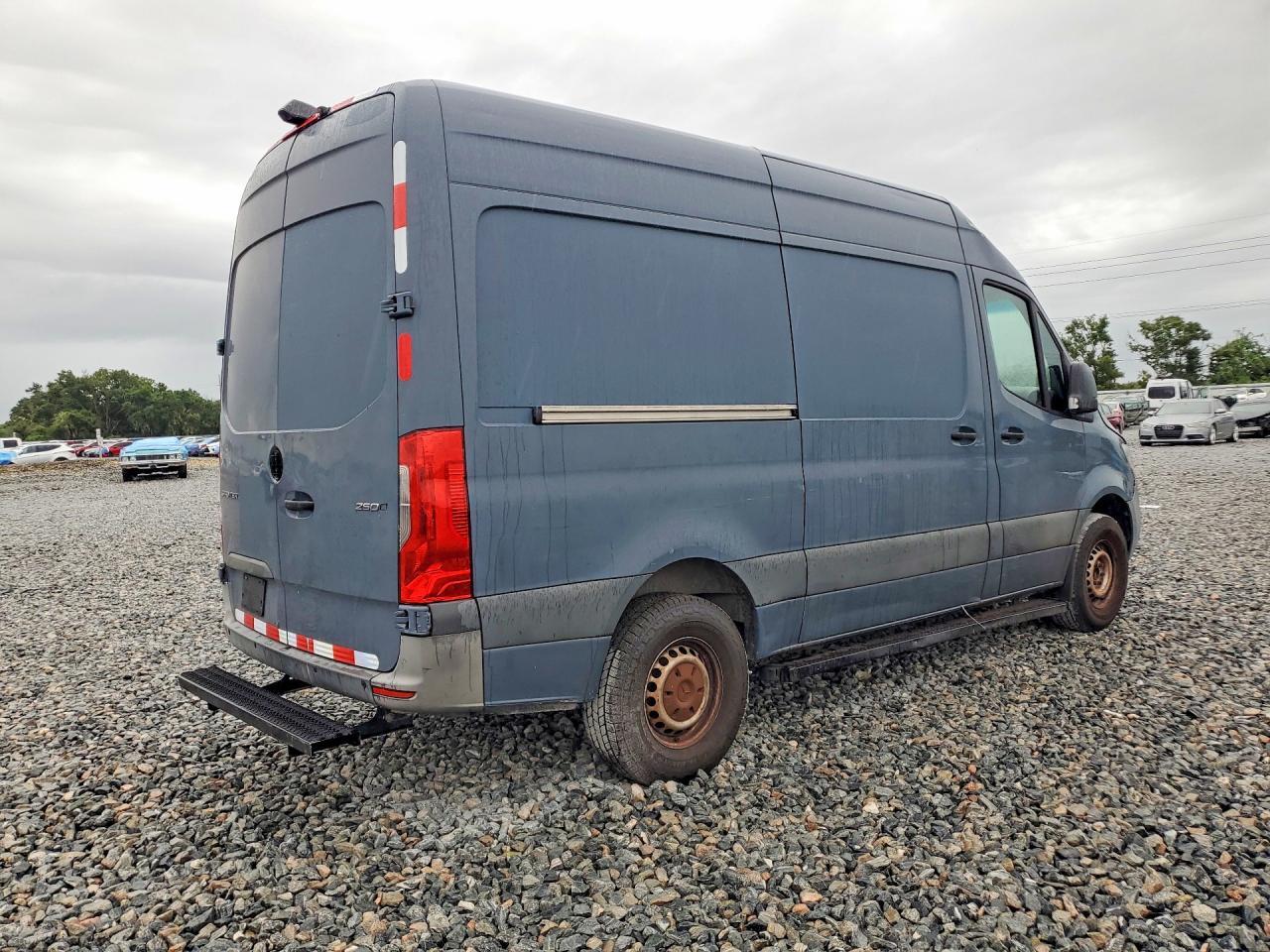 2019 MERCEDES-BENZ SPRINTER 2500/3500 — Фото 3 из 13