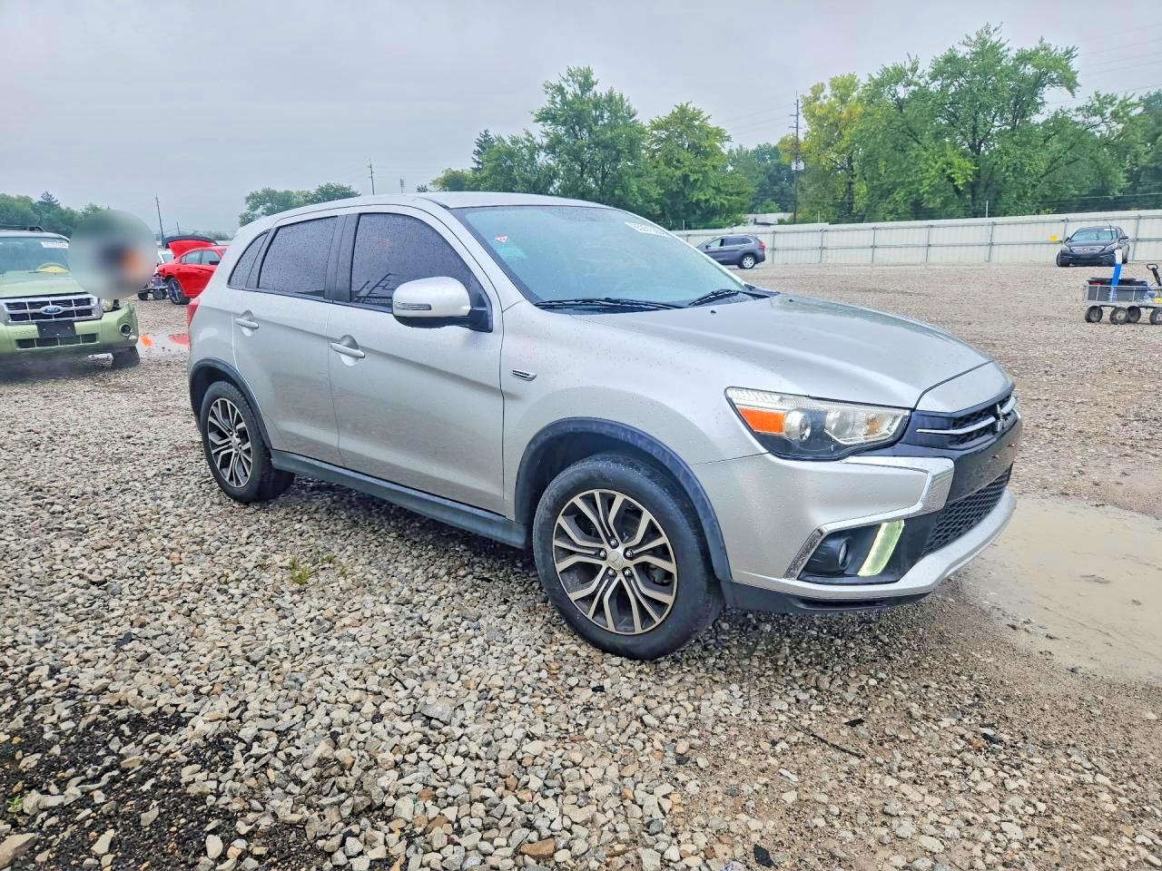 2019 MITSUBISHI OUTLANDER SPORT SE — Фото 4 из 13