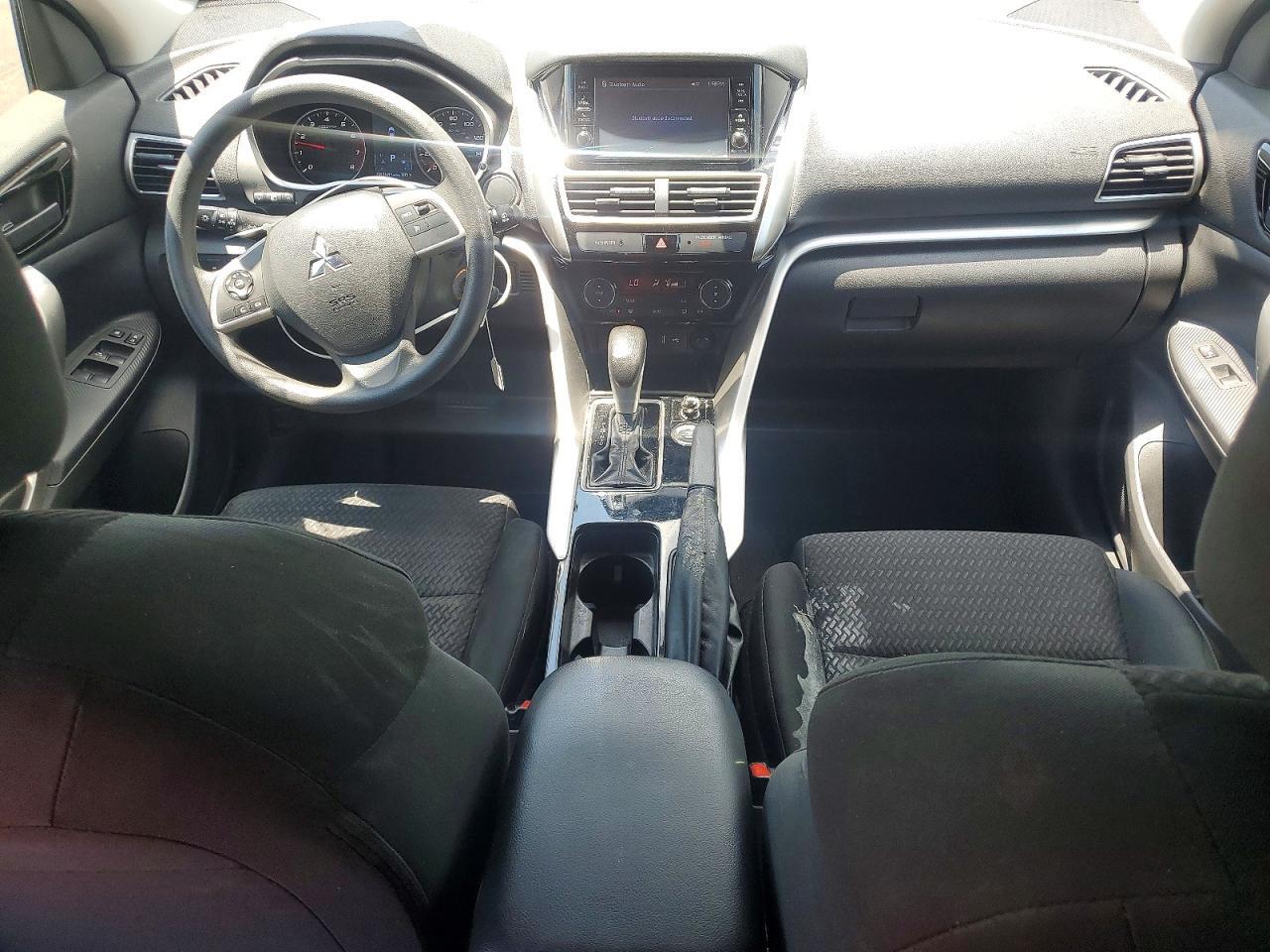 JA4AT3AA5KZ046209 2019 MITSUBISHI ECLIPSE CROSS photo no. 8