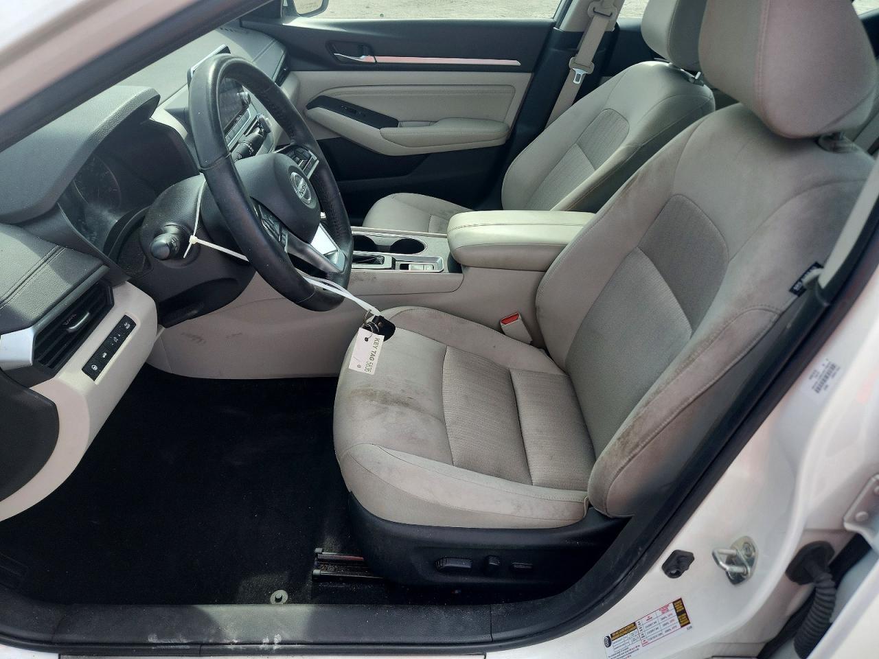 2019 NISSAN ALTIMA SV — Фото 7 из 12