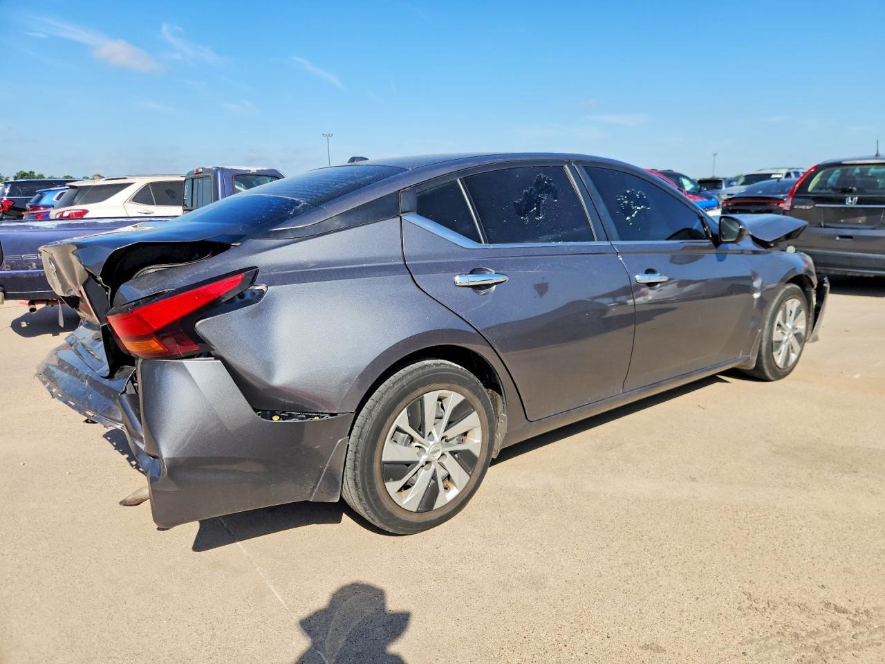 2019 NISSAN ALTIMA S — Фото 3 из 12