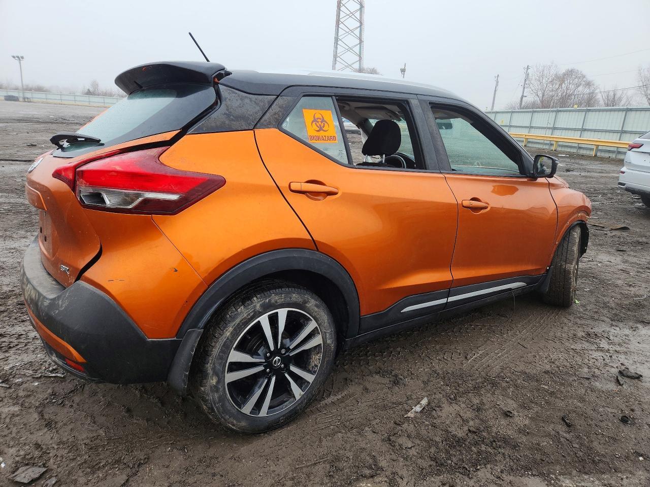 2019 NISSAN KICKS SR — Фото 3 из 13