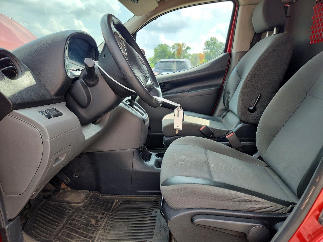 2019 NISSAN NV200 SV — Фото 7 из 13