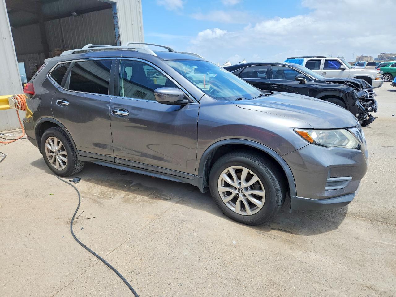 2019 NISSAN ROGUE S — Фото 4 из 13