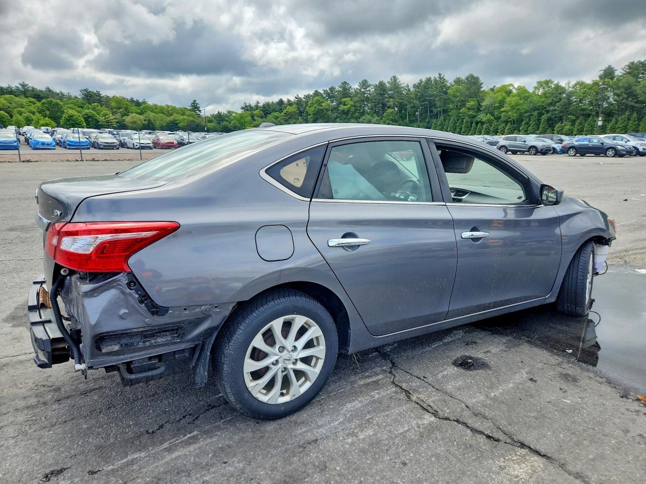 2019 NISSAN SENTRA SV — Фото 3 из 12