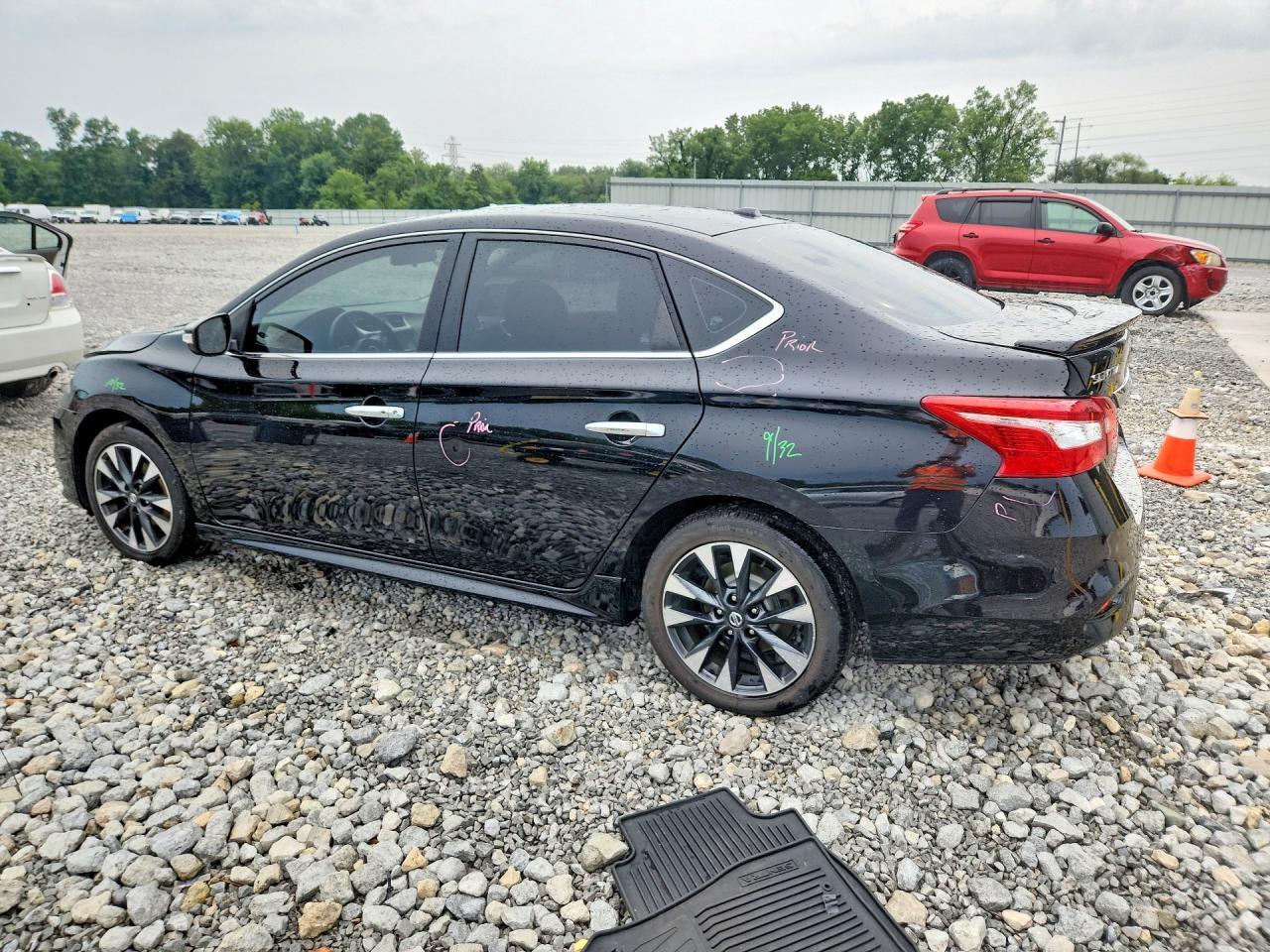 2019 NISSAN SENTRA SR — Фото 2 из 13