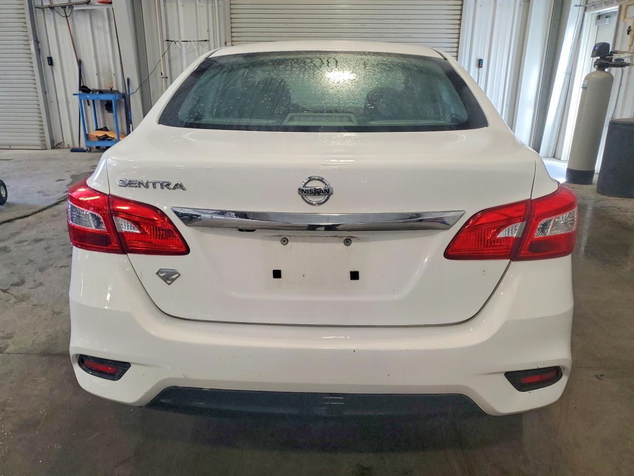 2019 NISSAN SENTRA S — Фото 6 из 12