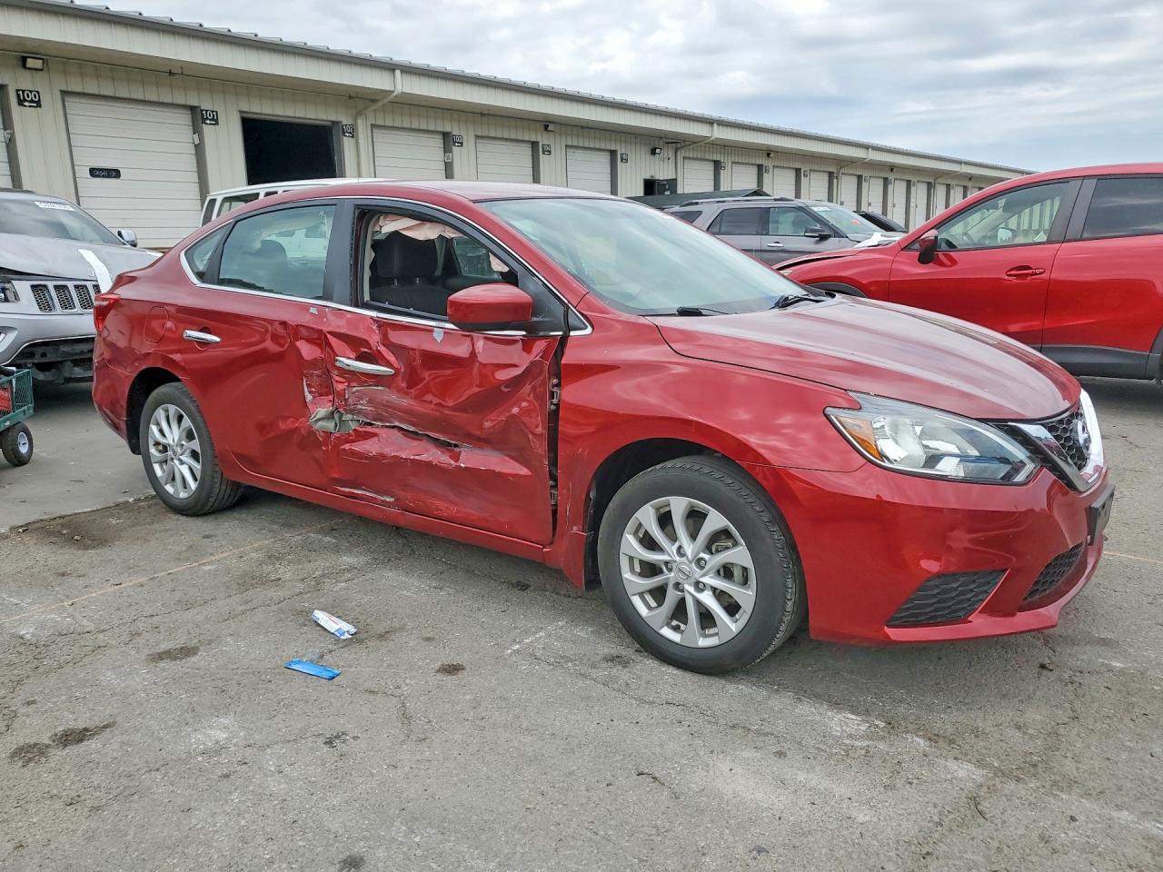 2019 NISSAN SENTRA SV — Фото 4 из 12