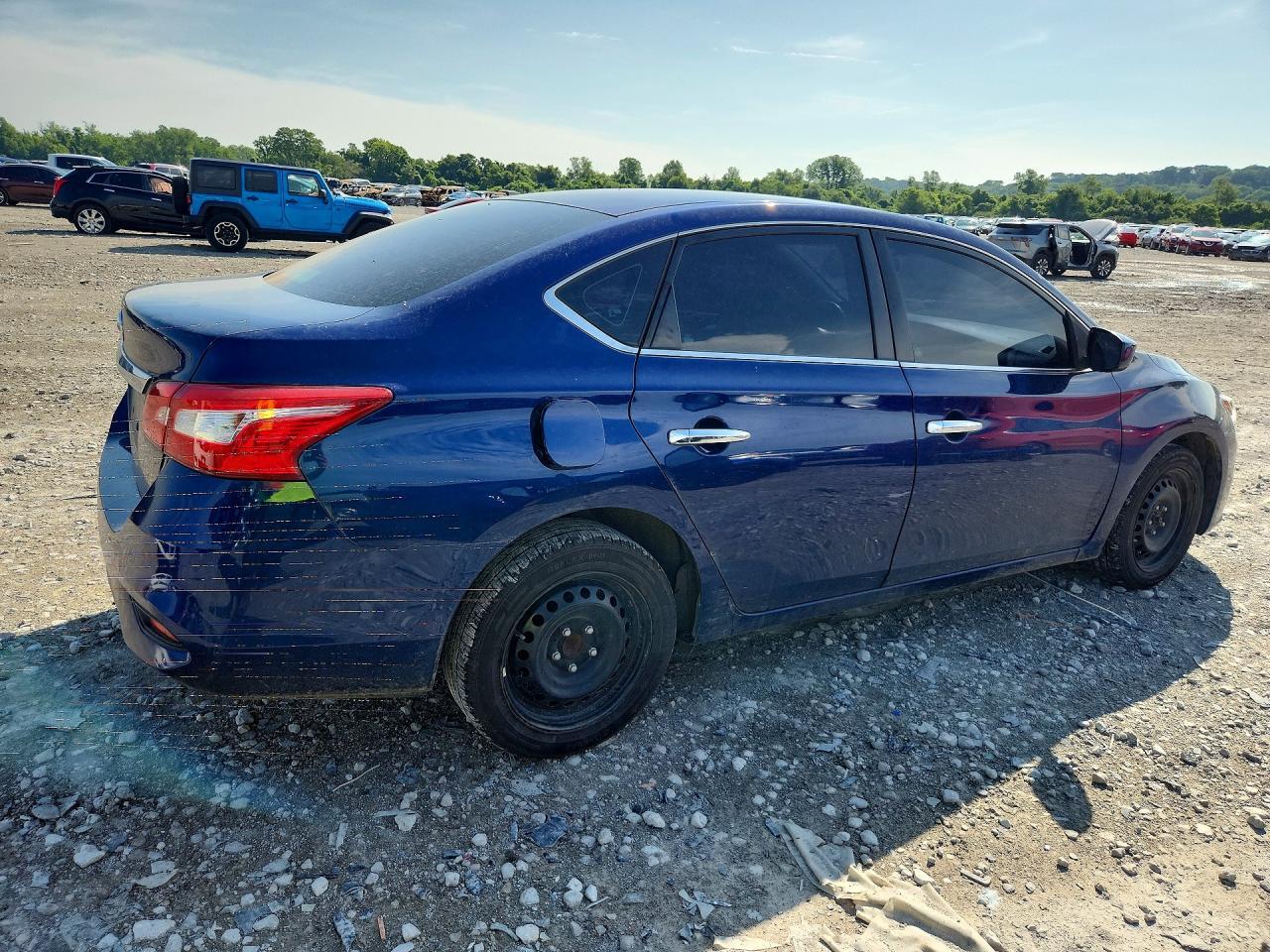 3N1AB7AP8KY358722 2019 NISSAN SENTRA photo no. 3