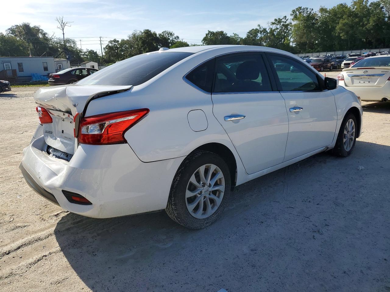 2019 NISSAN SENTRA SV — Фото 3 из 13