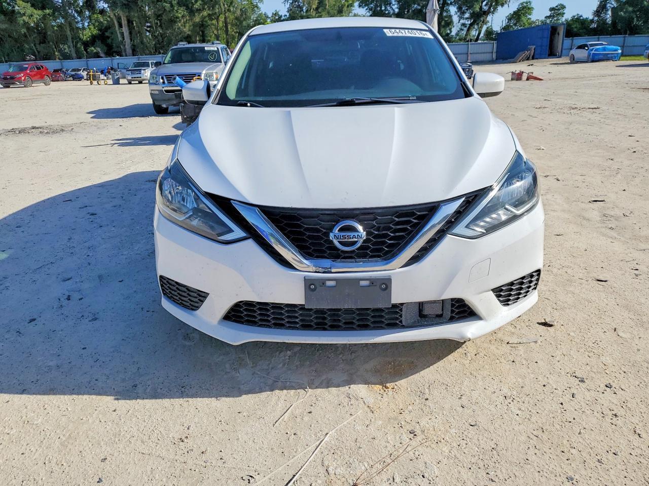 2019 NISSAN SENTRA SV — Фото 5 из 13