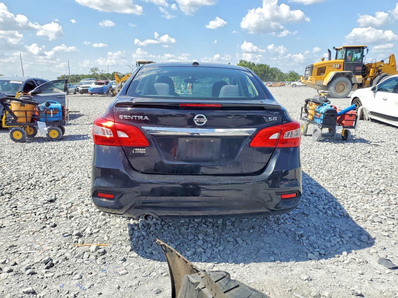 2019 NISSAN SENTRA SR — Фото 6 из 12