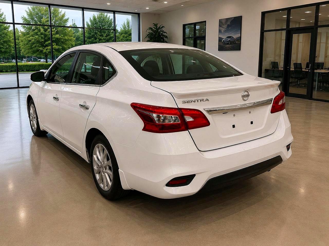 2019 NISSAN SENTRA S — Фото 3 из 10