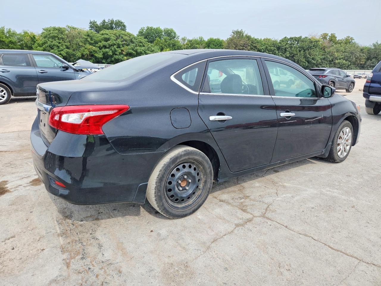2019 NISSAN SENTRA S — Фото 3 из 12