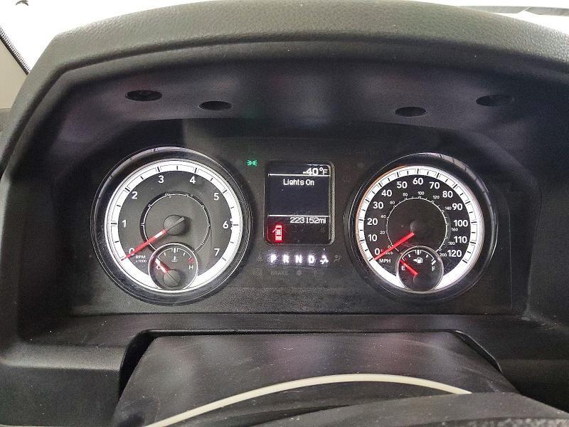 2019 RAM 1500 CLASSIC TRADESMAN — Фото 9 из 12