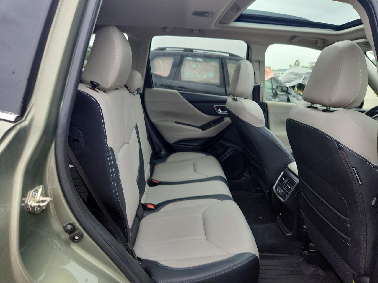 JF2SKASC4KH550078 2019 SUBARU FORESTER photo no. 11