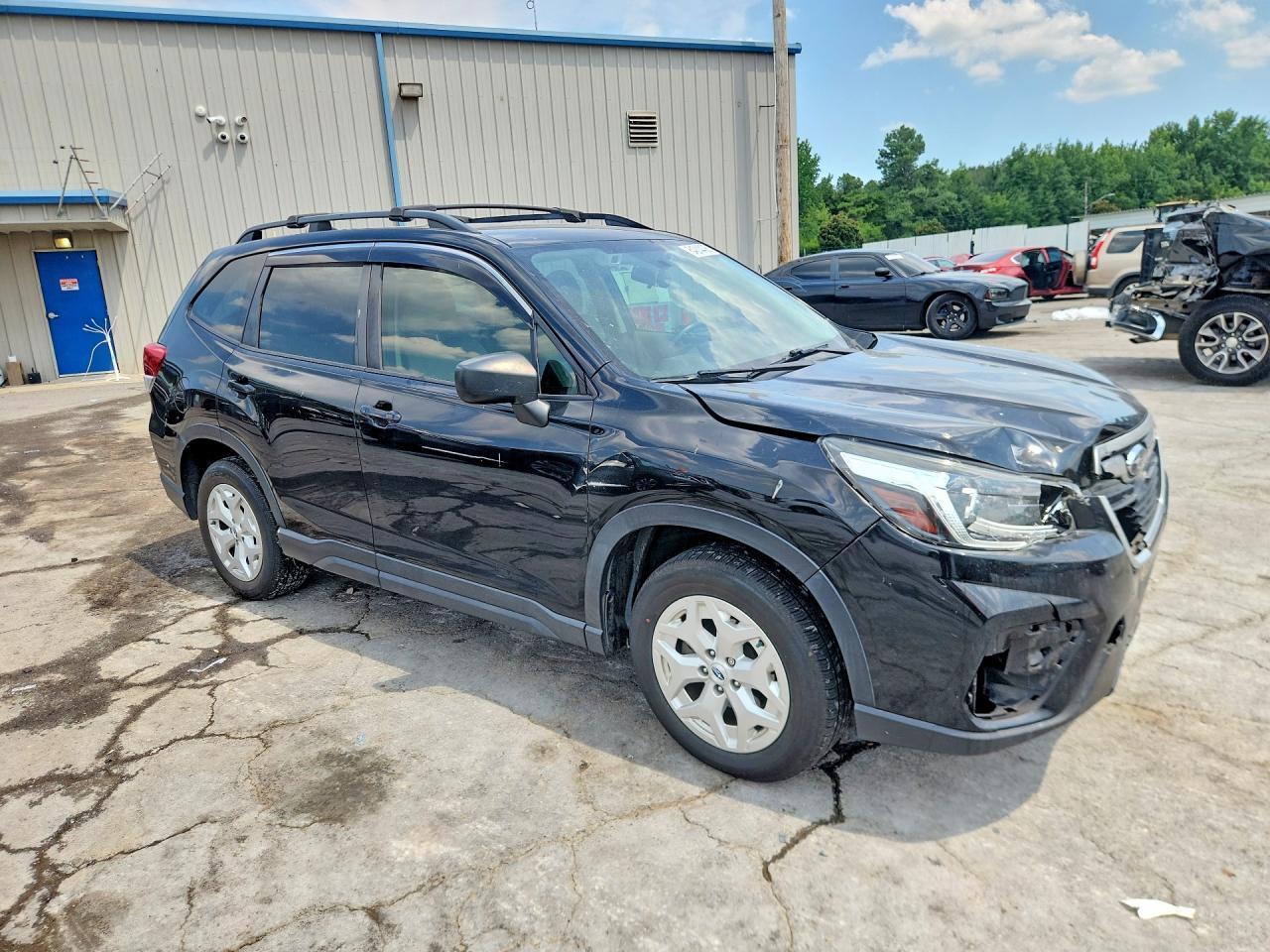2019 SUBARU FORESTER — Фото 4 из 13