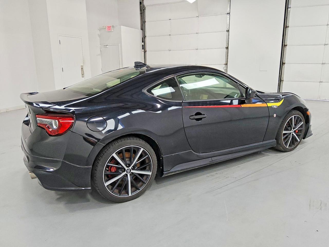 2019 TOYOTA 86 TRD SPECIAL EDITION — Фото 3 из 13