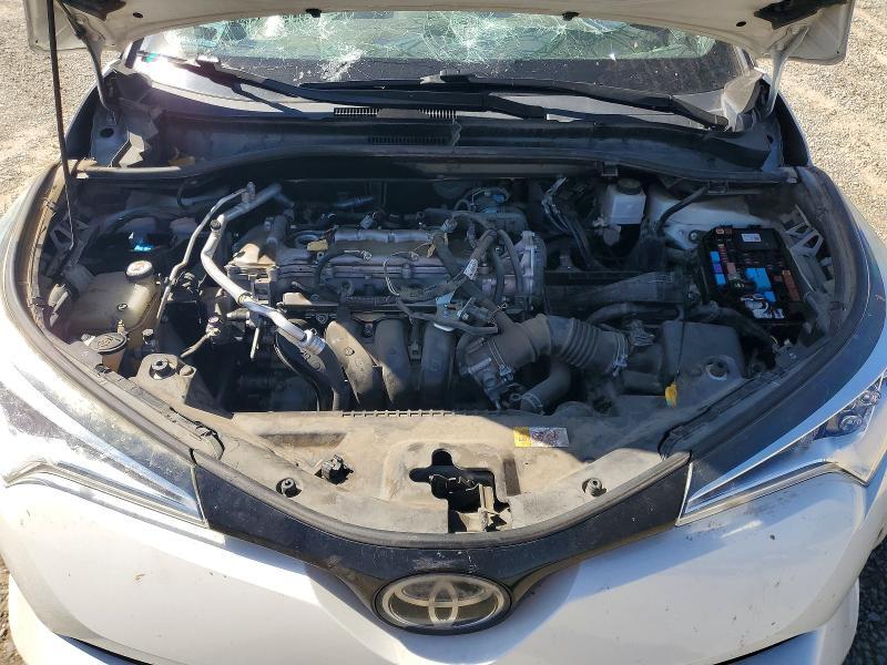 2019 TOYOTA C-HR LE — Фото 11 из 12