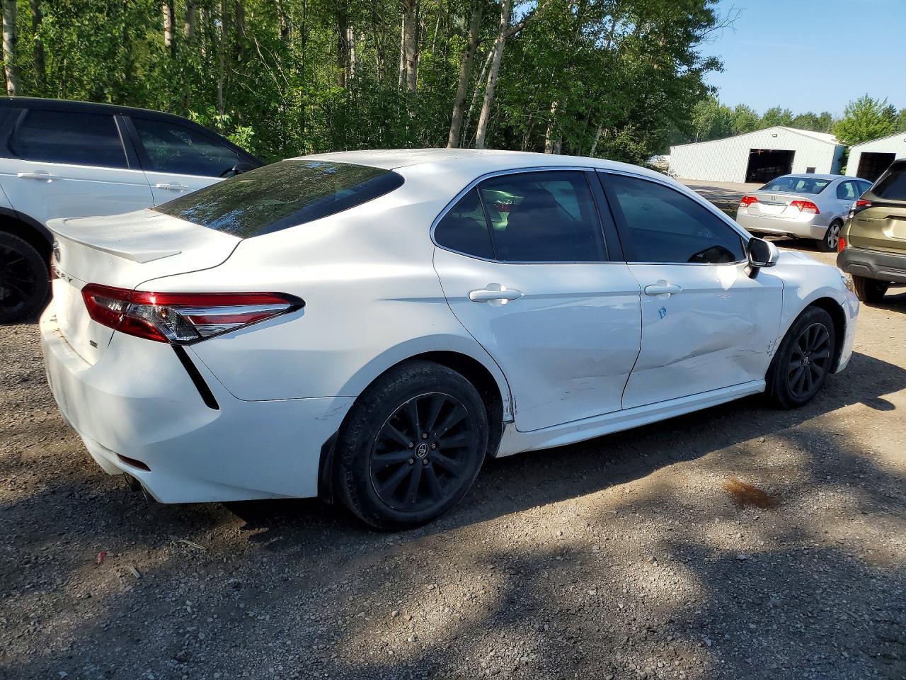 2019 TOYOTA CAMRY L — Фото 3 из 12