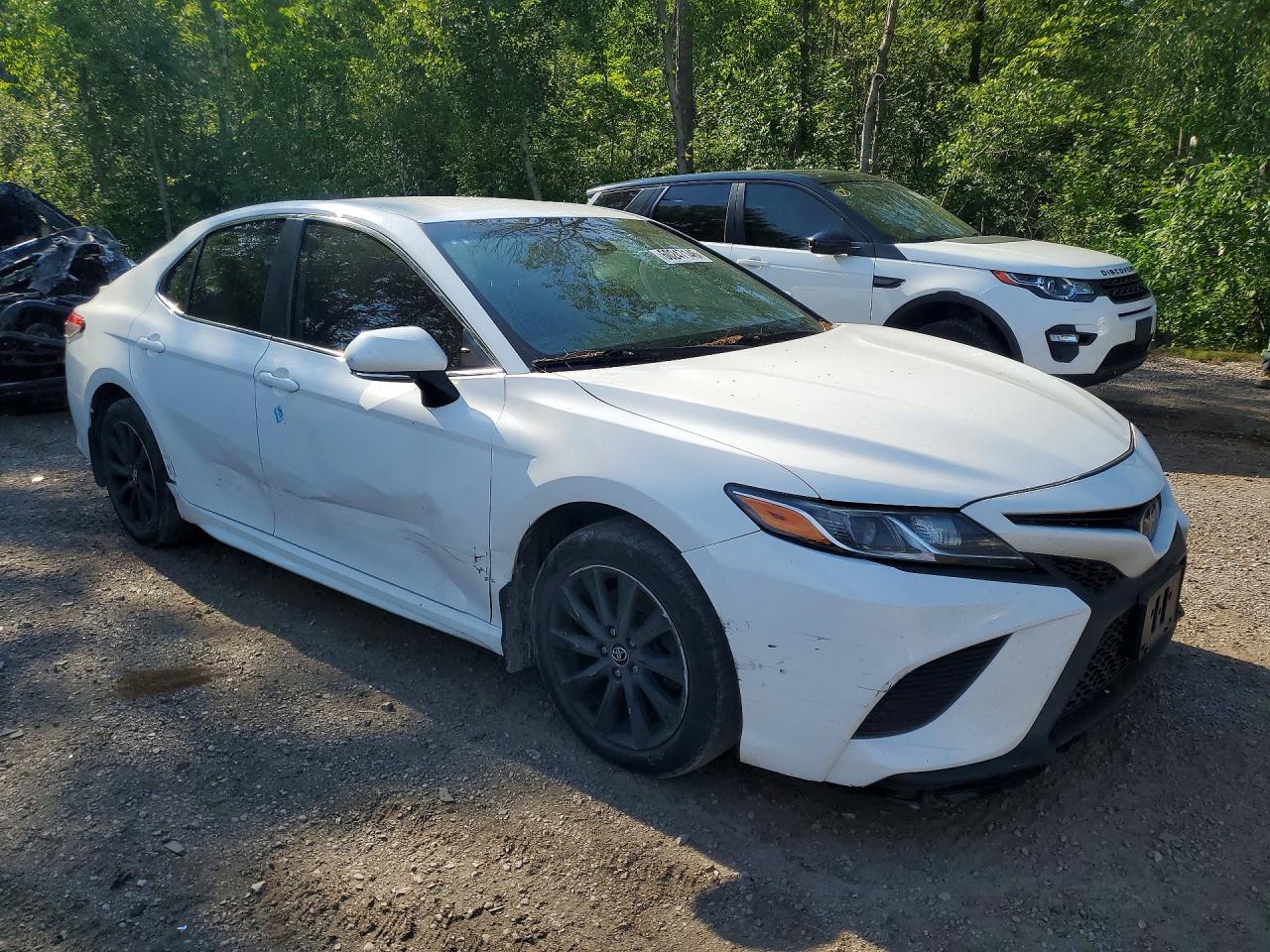 2019 TOYOTA CAMRY L — Фото 4 из 12