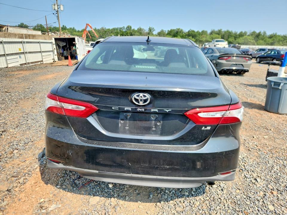 2019 TOYOTA CAMRY LE — Фото 6 из 12