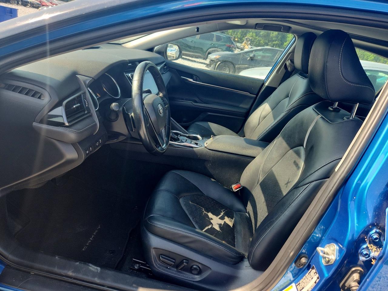2019 TOYOTA CAMRY XSE — Фото 7 из 12