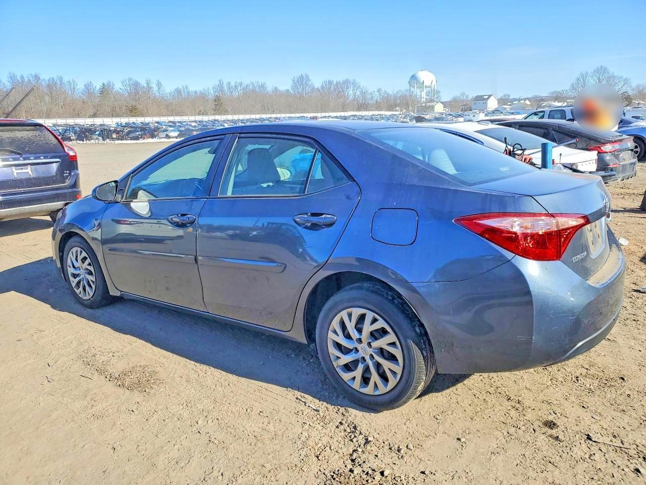 2019 TOYOTA COROLLA L — Фото 2 из 12