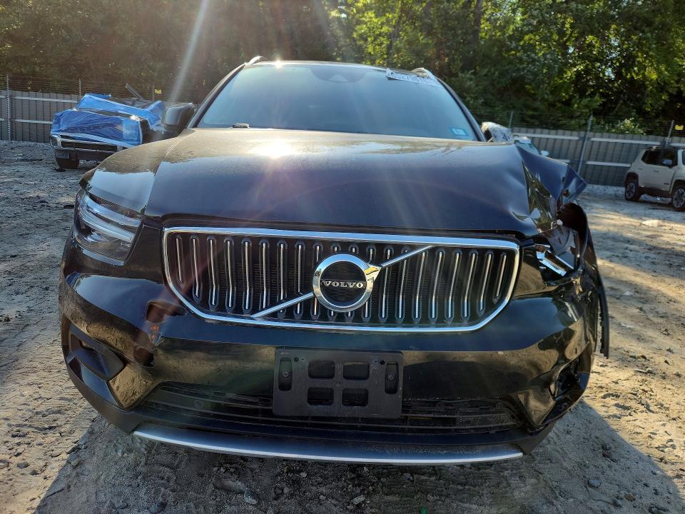 2019 VOLVO XC40 T5 INSCRIPTION — Фото 5 из 13