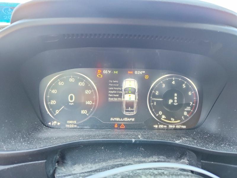 2019 VOLVO XC40 T5 INSCRIPTION — Фото 9 из 13