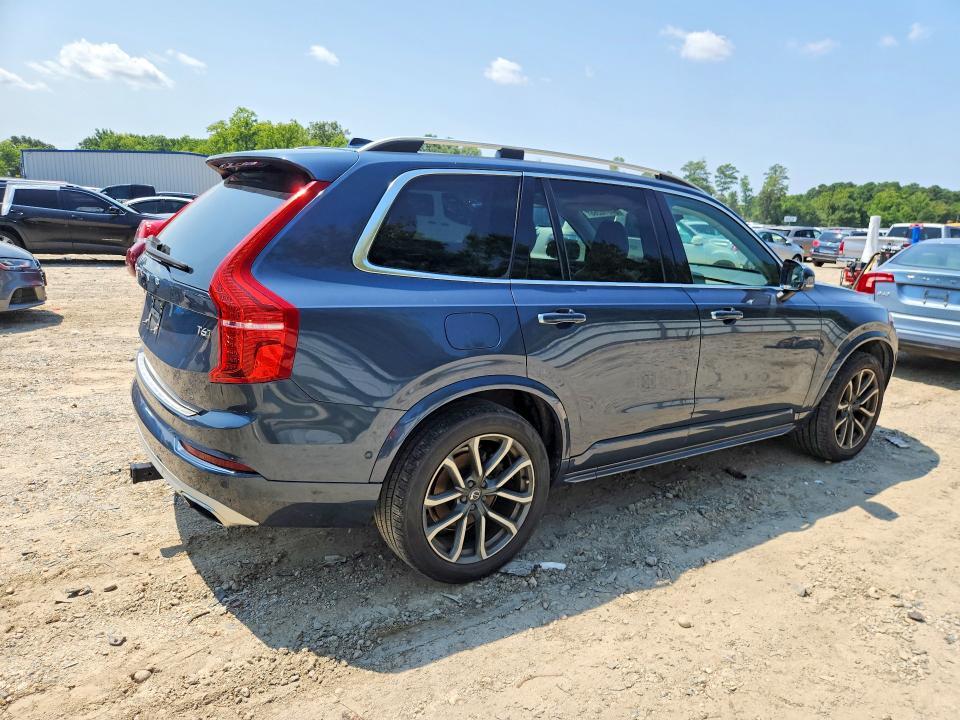 2019 VOLVO XC90 T6 MOMENTUM — Фото 3 из 13
