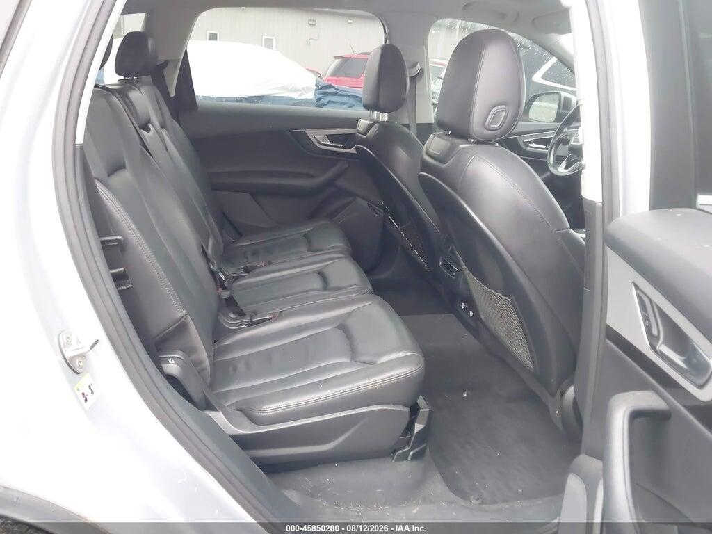 WA1AHAF75KD025957 2019 AUDI Q7 photo no. 8