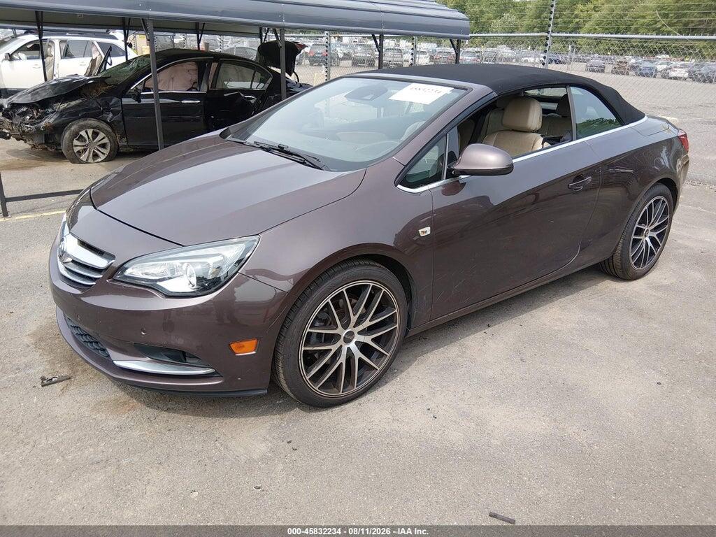 W04WT3N50GG123879 2016 BUICK CASCADA photo no. 2