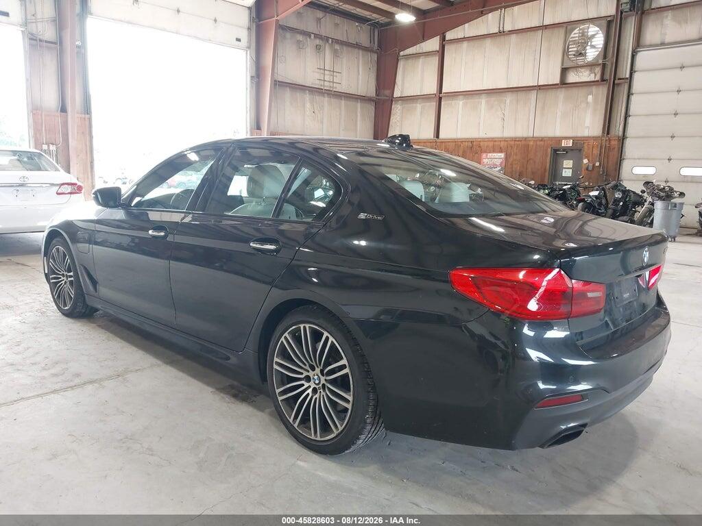 WBAJB1C58JB374466 2018 BMW 530E photo no. 3