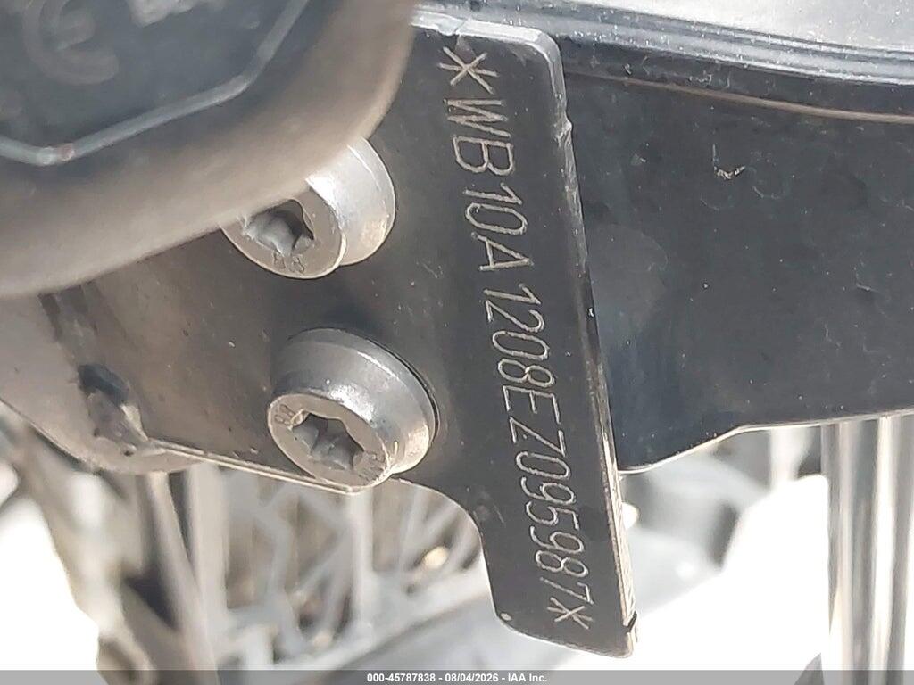 WB10A1208EZ095987 2014 BMW R1200 photo no. 10