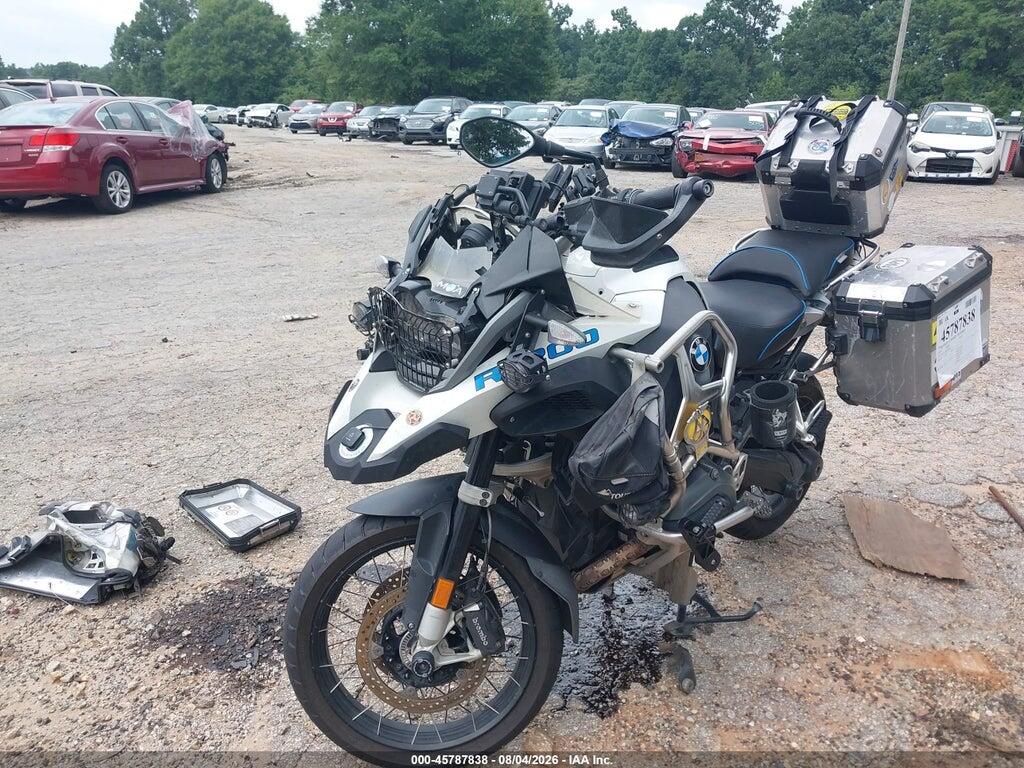 WB10A1208EZ095987 2014 BMW R1200 photo no. 2