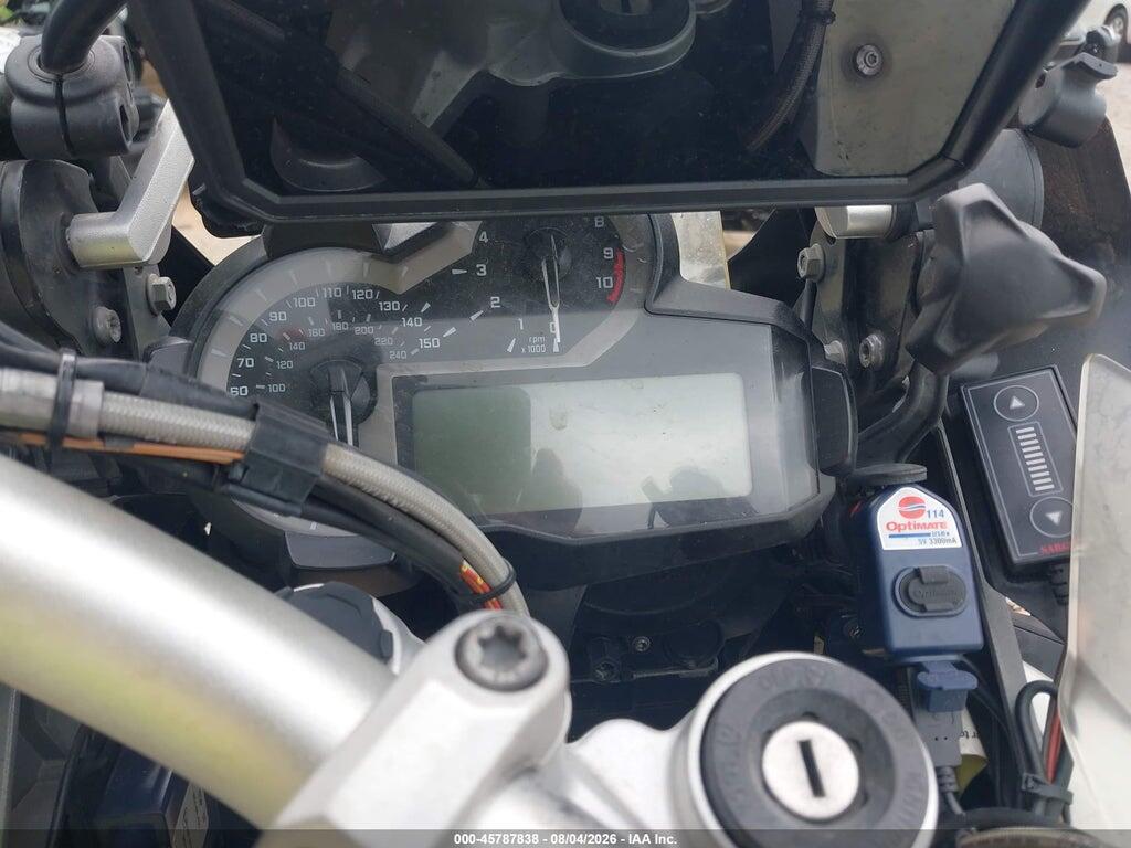 WB10A1208EZ095987 2014 BMW R1200 photo no. 7