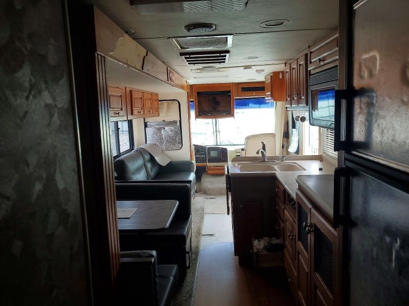 2003 WOKHORSE RECREATIONAL VEHICLE (RV) — Фото 5 из 10