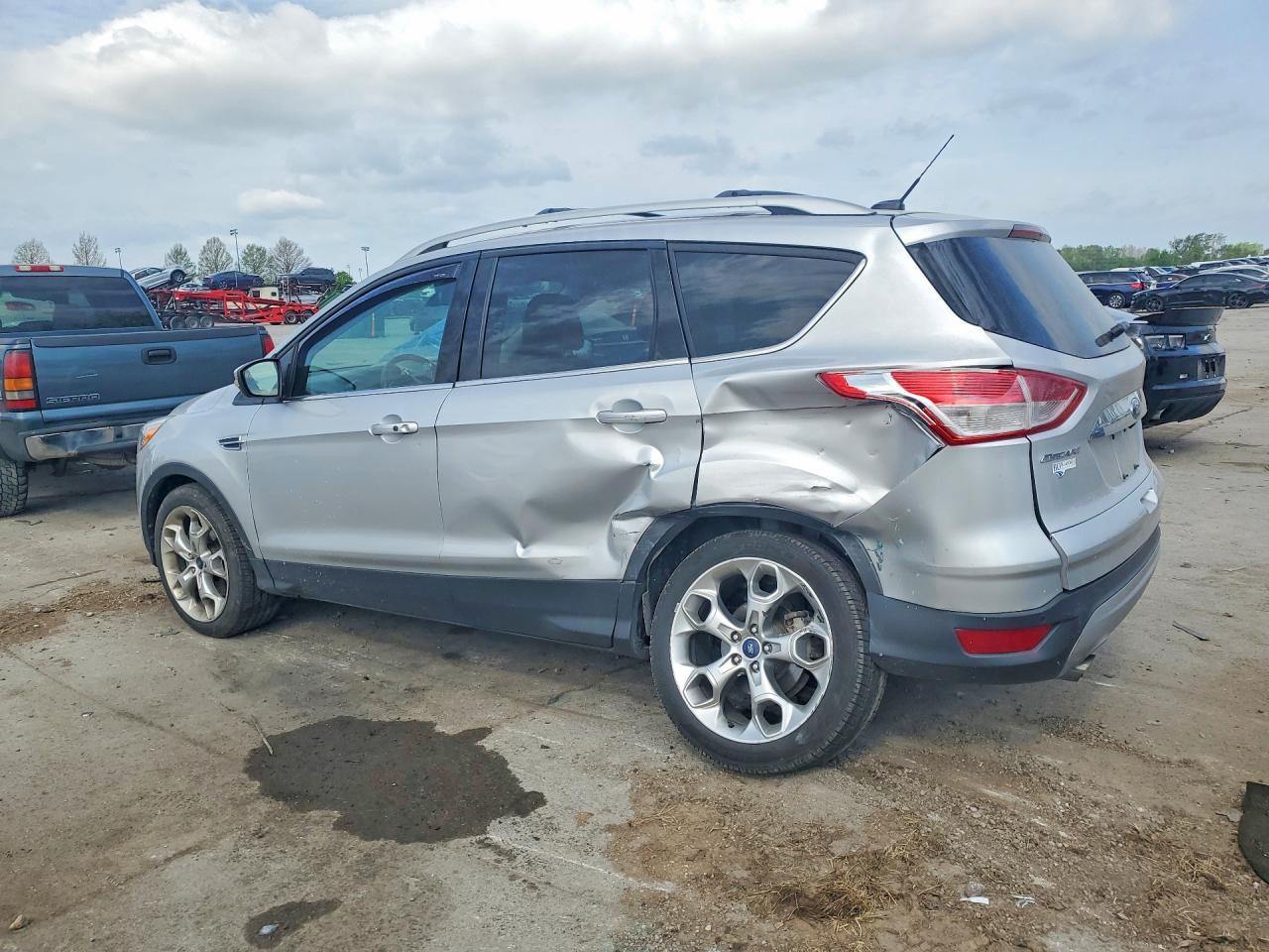 1FMCU9J94FUC90436 2015 FORD ESCAPE photo no. 2