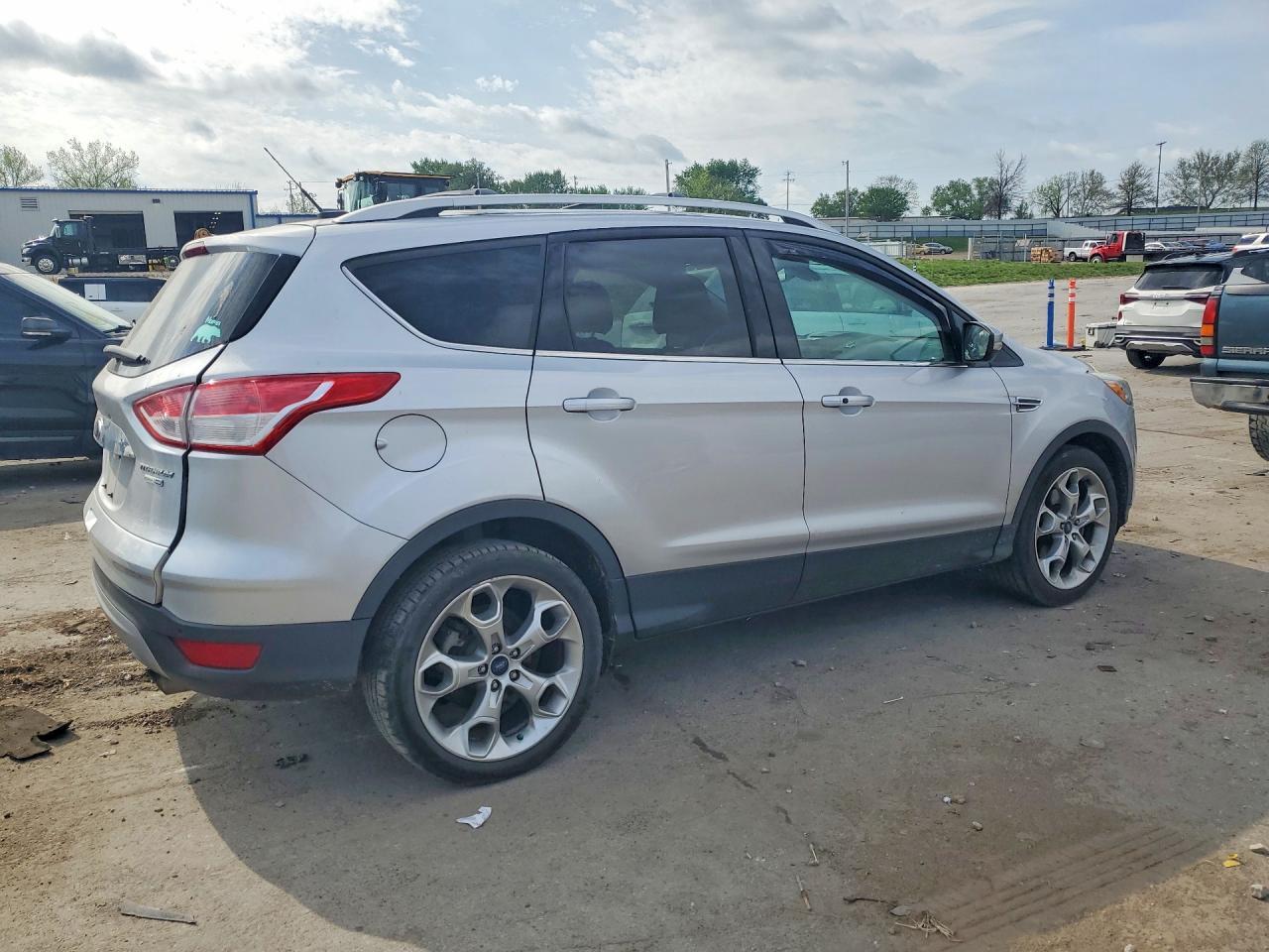 1FMCU9J94FUC90436 2015 FORD ESCAPE photo no. 3