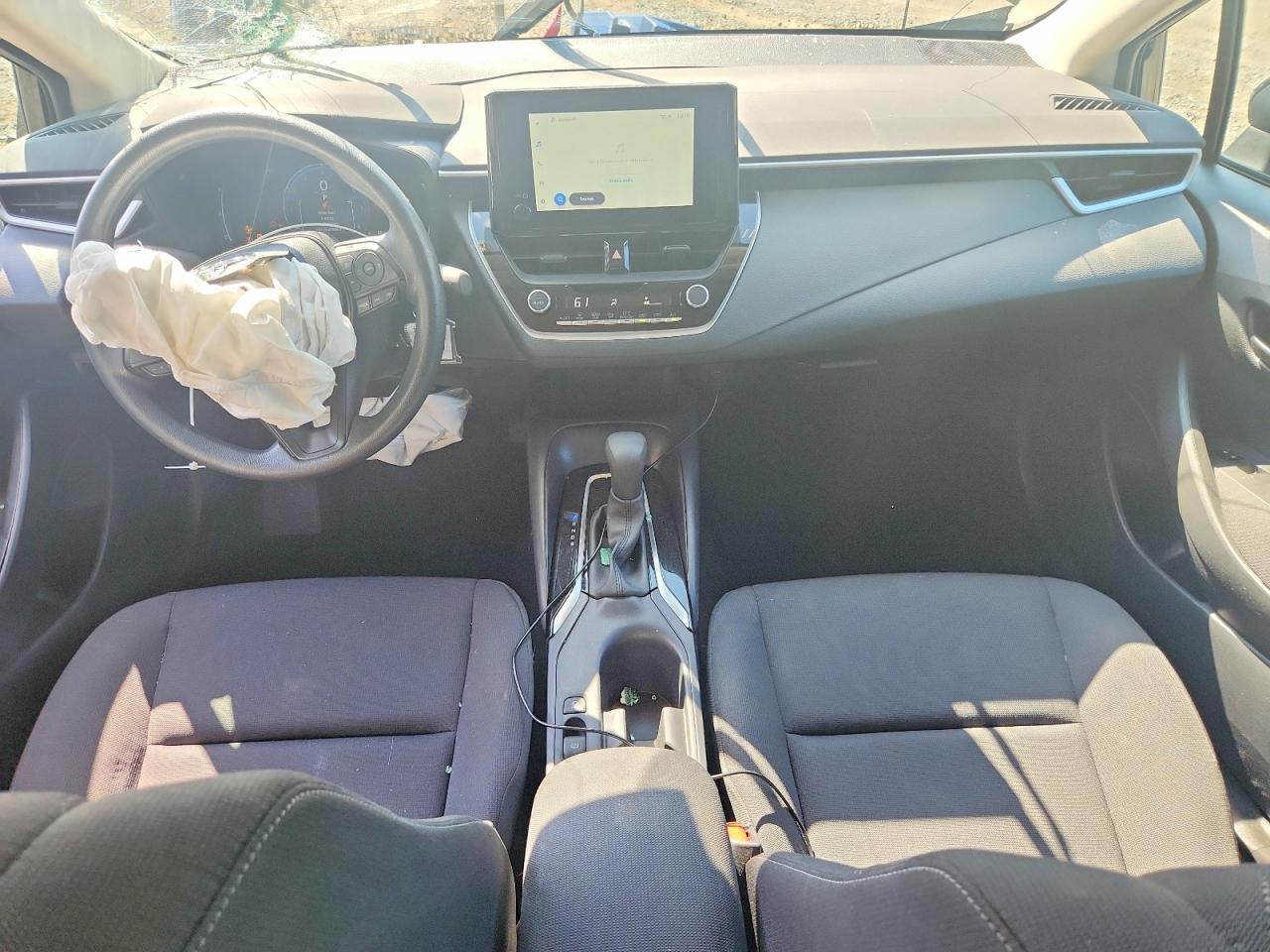 2026 TOYOTA COROLLA LE — Фото 8 из 12