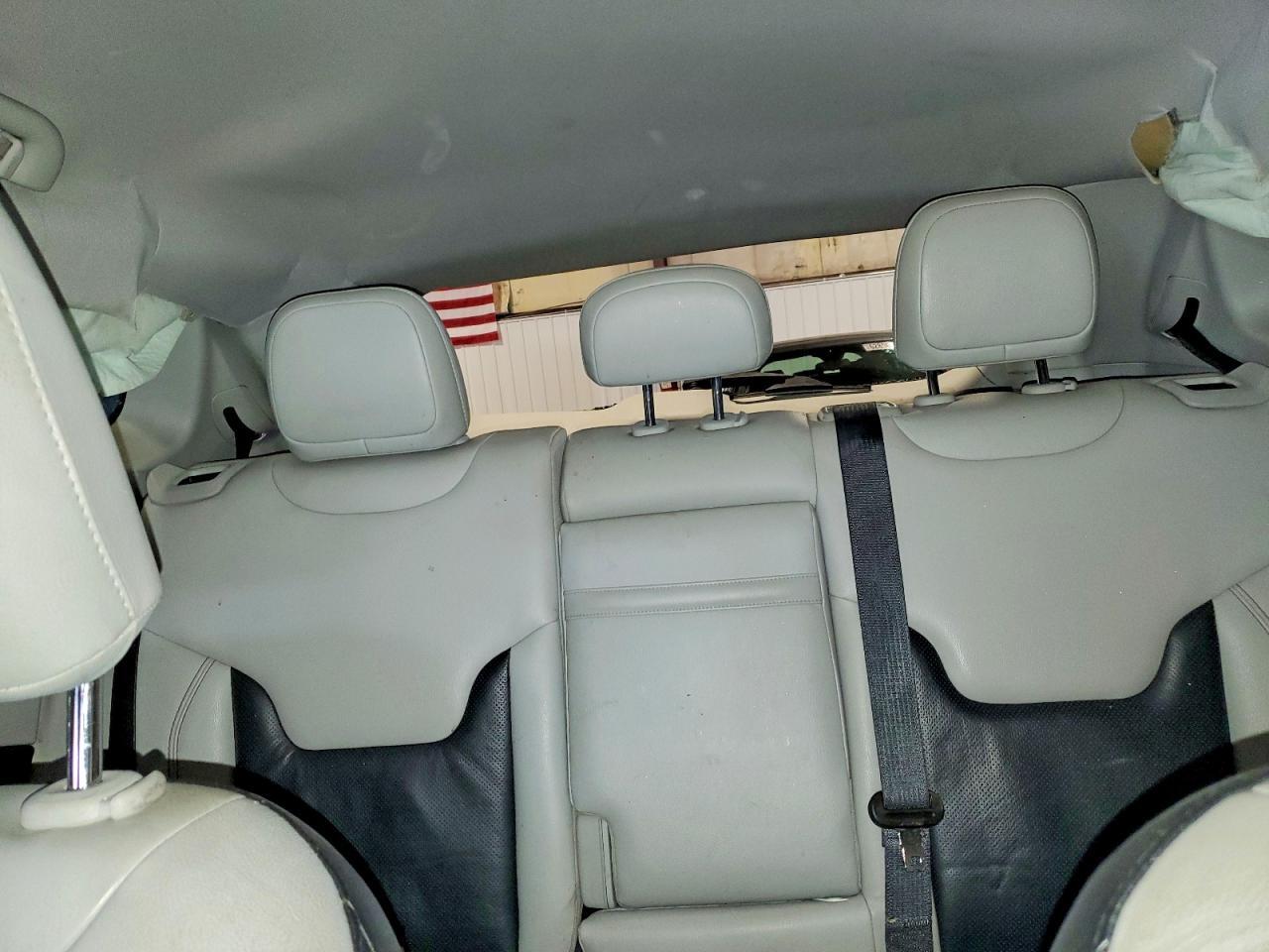 3C4NJDCB1JT231680 2018 JEEP COMPASS photo no. 10