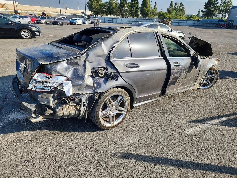 WDDGF54X09F208493 2009 MERCEDES-BENZ C photo no. 3