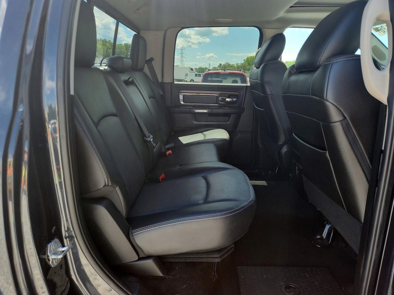 2015 RAM 2500 LARAMIE — Фото 10 из 13