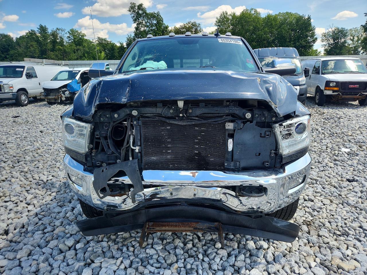 2015 RAM 2500 LARAMIE — Фото 5 из 13
