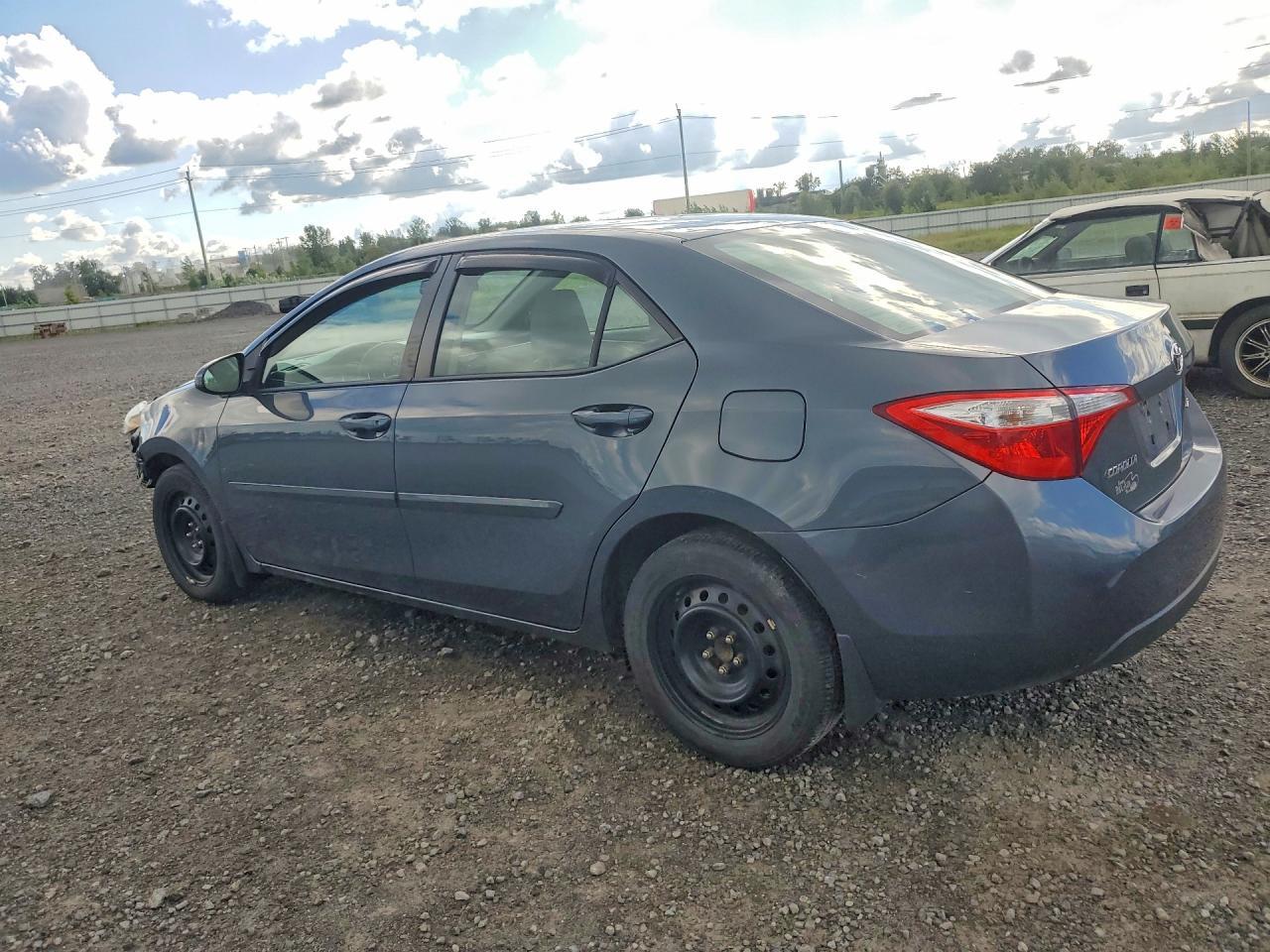 2015 TOYOTA COROLLA L — Фото 2 из 13