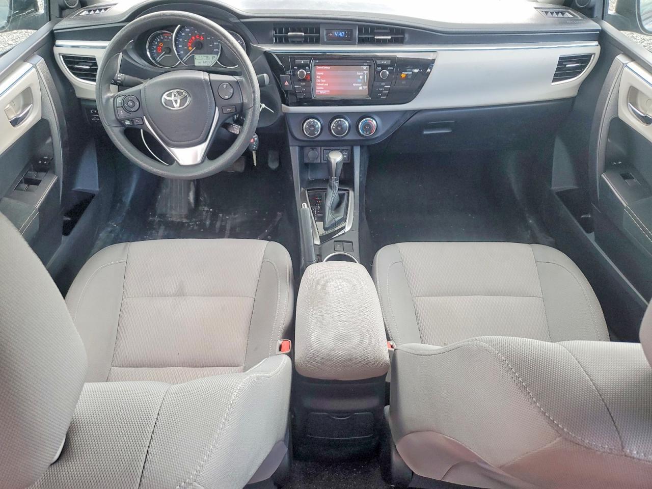 2015 TOYOTA COROLLA L — Фото 8 из 13