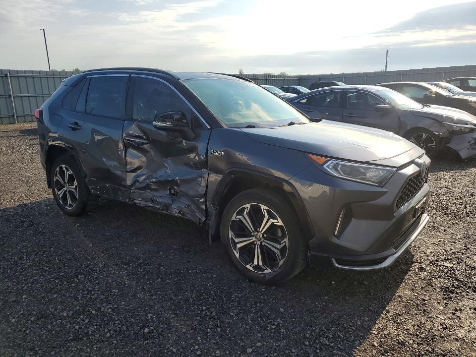 2021 TOYOTA RAV4 PRIME XSE — Фото 4 из 13