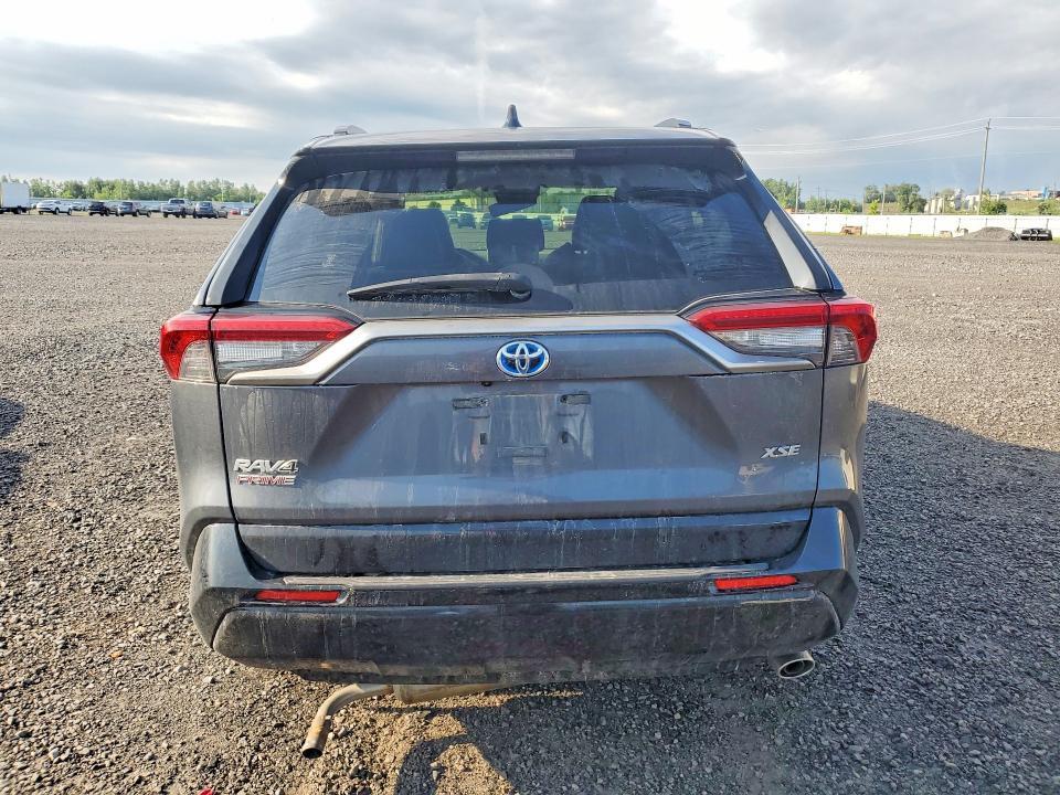 2021 TOYOTA RAV4 PRIME XSE — Фото 6 из 13