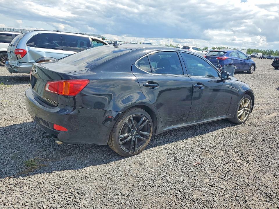 2009 LEXUS IS 250 — Фото 3 из 13